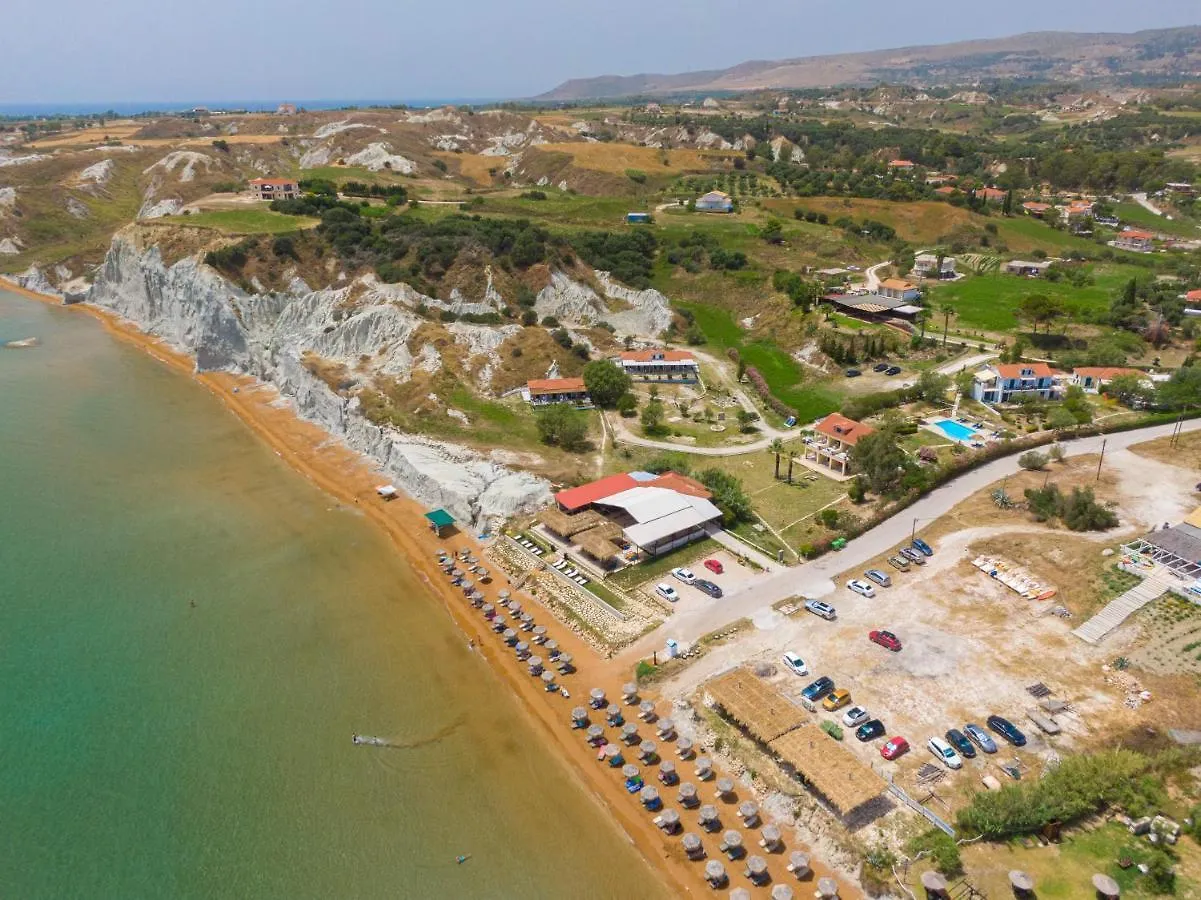 Appart hôtel XI Village Xi Beach